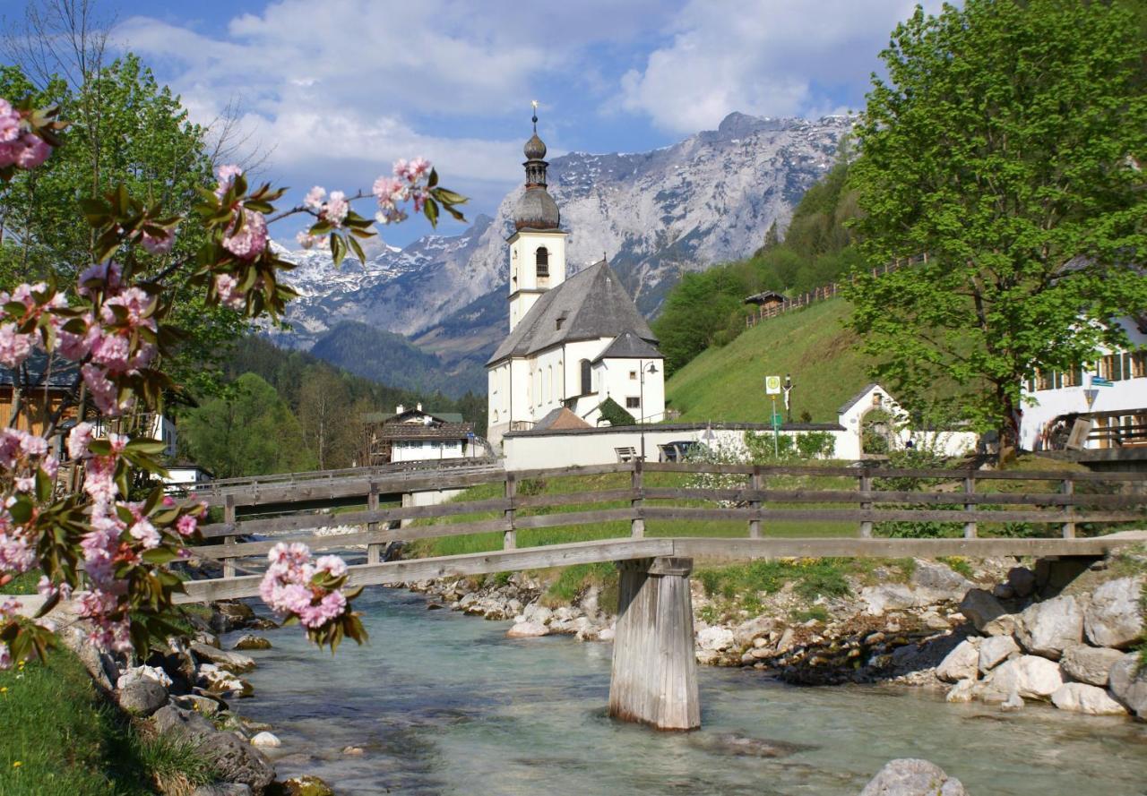 Ferienwohnungen Weiherbach - Hallenbad ベルヒテスガーデン エクステリア 写真
